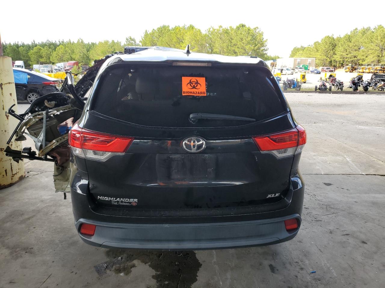 2018 Toyota Highlander Se VIN: 5TDKZRFHXJS281688 Lot: 59771484