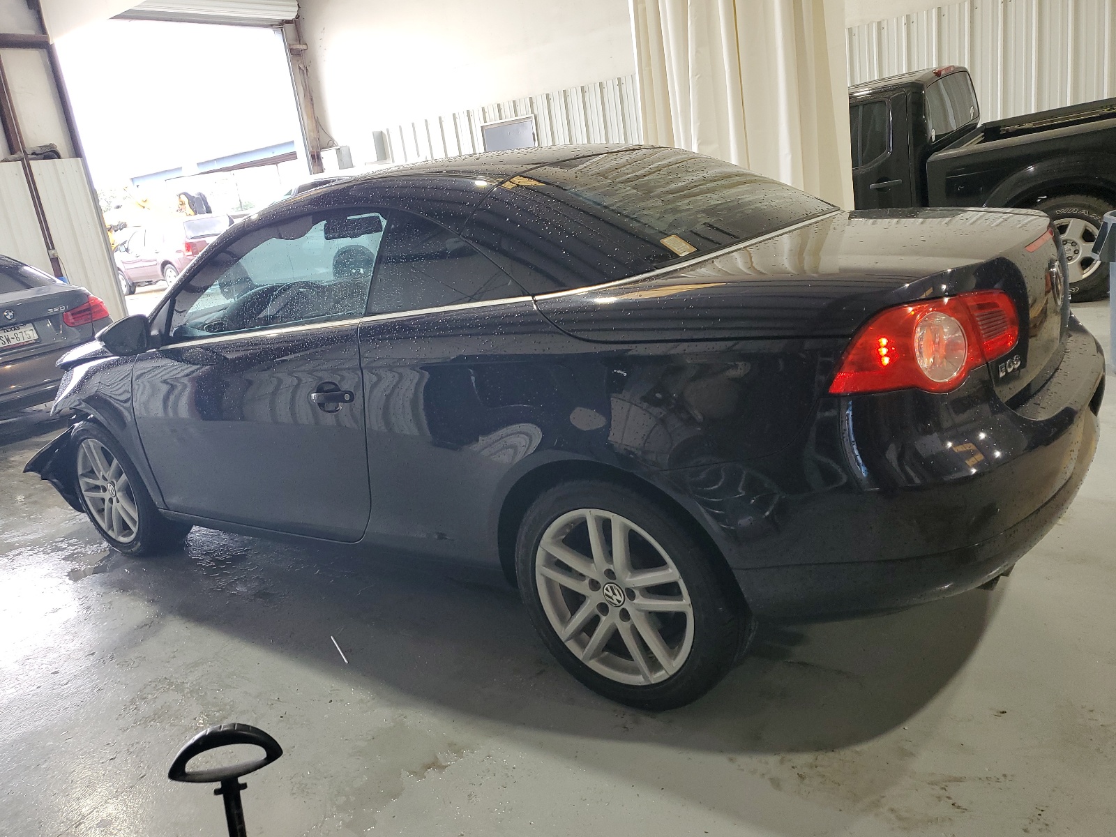 WVWFA71F89V011377 2009 Volkswagen Eos Lux