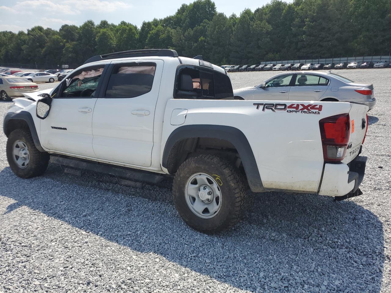 2019 Toyota Tacoma - Image 2
