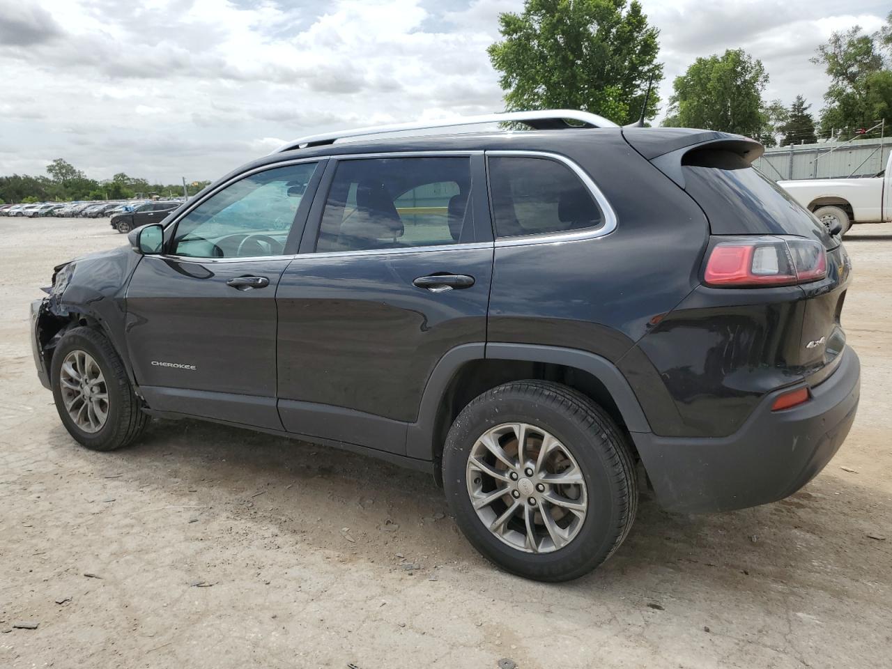 1C4PJMLB9KD485802 2019 JEEP GRAND CHEROKEE - Image 2