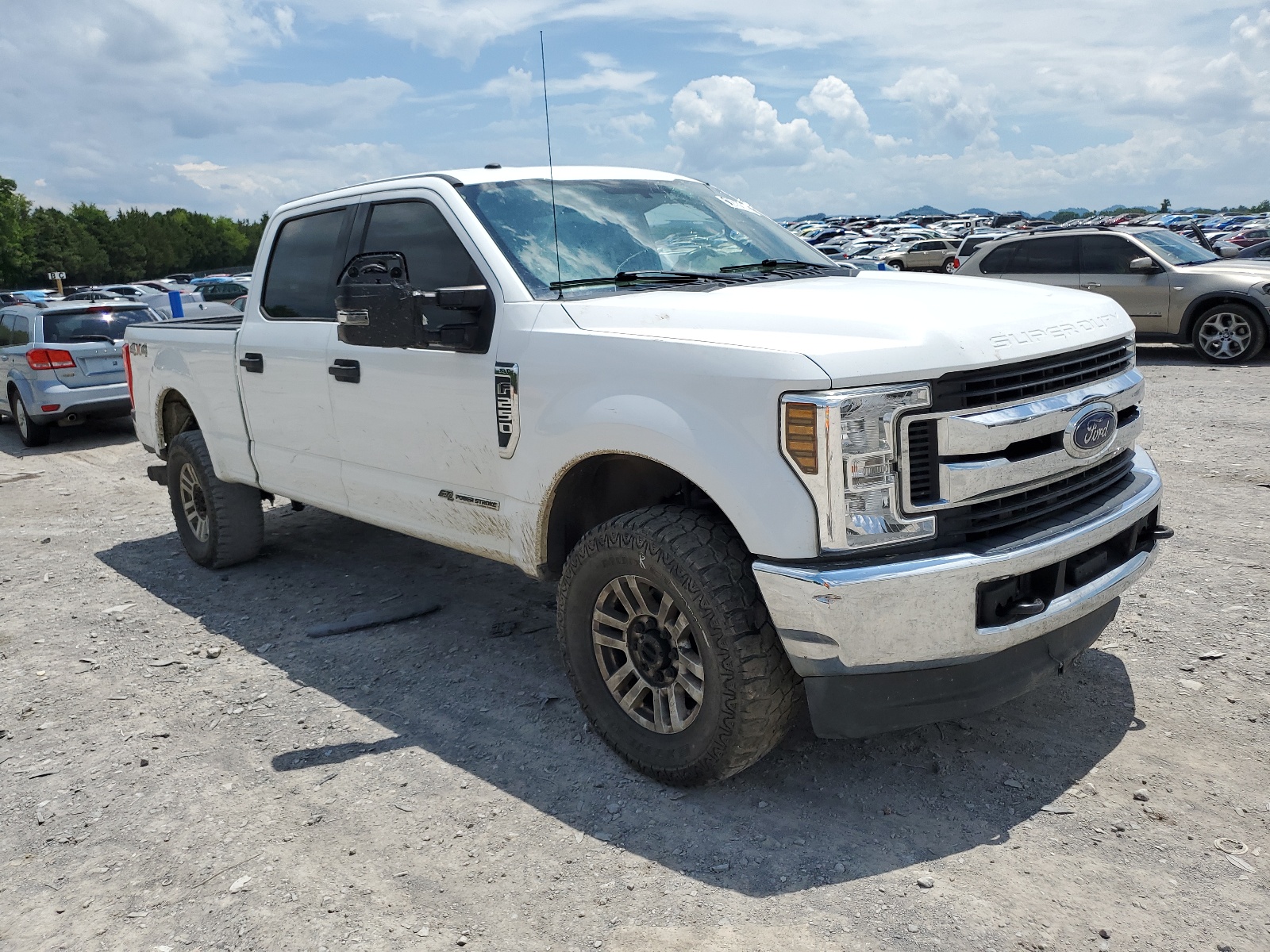 2018 Ford F250 Super Duty vin: 1FT7W2BT7JEB97236