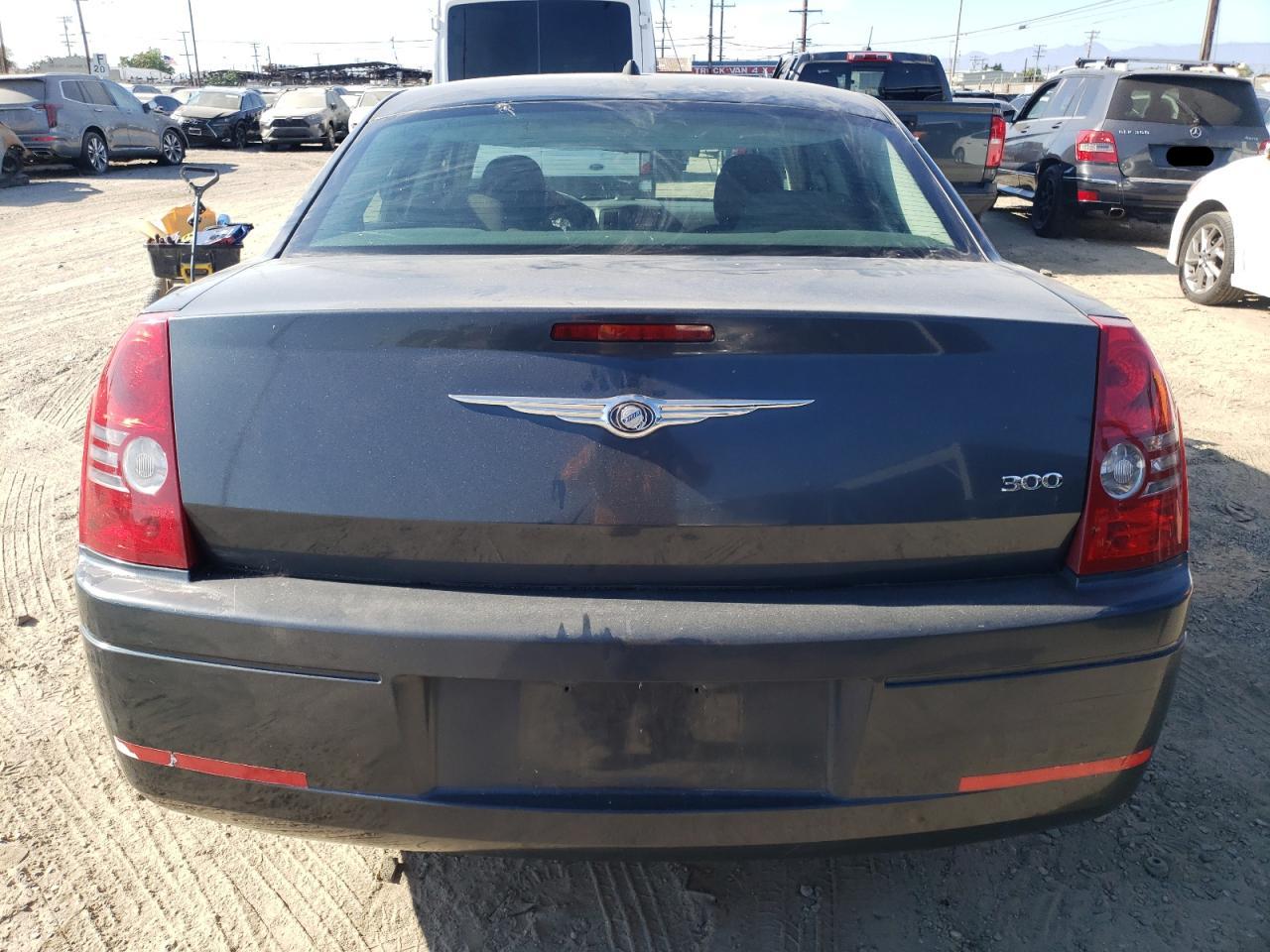 2008 Chrysler 300 Lx VIN: 2C3KA43R48H231082 Lot: 58985744