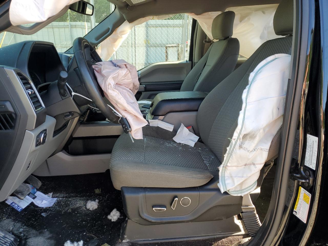 2017 Ford F150 Supercrew VIN: 1FTFW1EG2HFB03496 Lot: 58665304