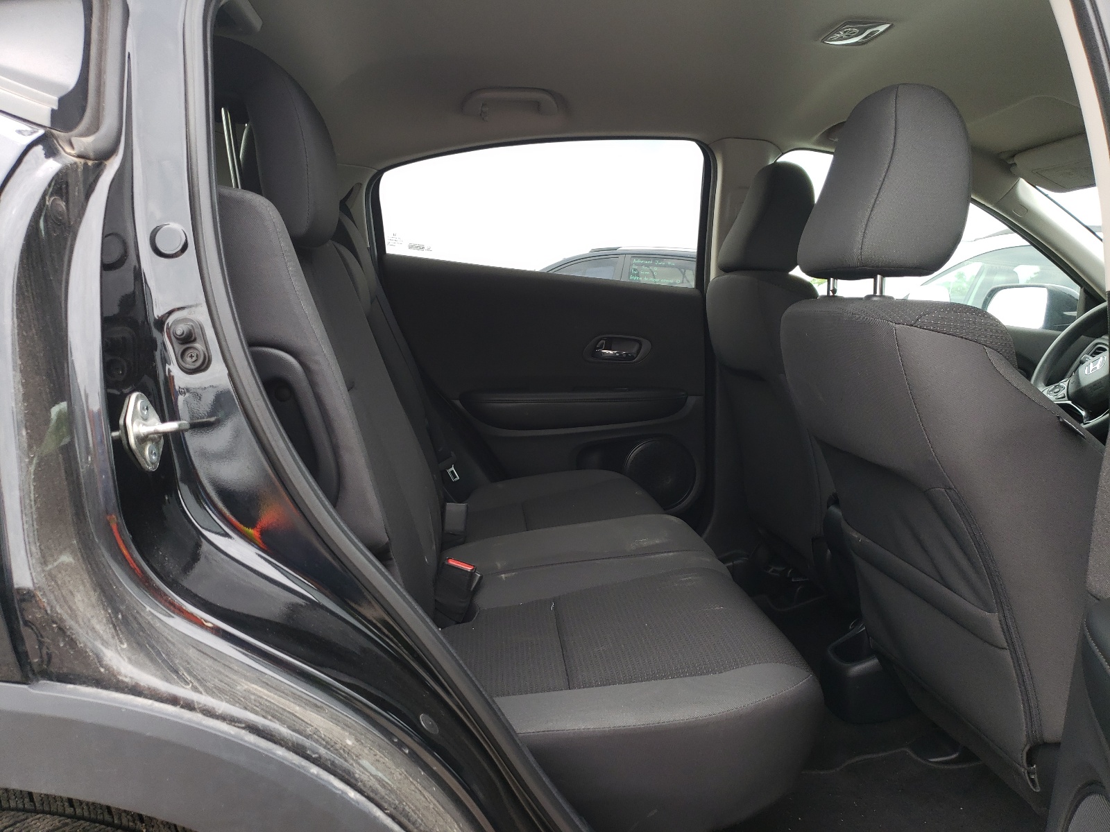 3CZRU6H33KM102383 2019 Honda Hr-V Lx