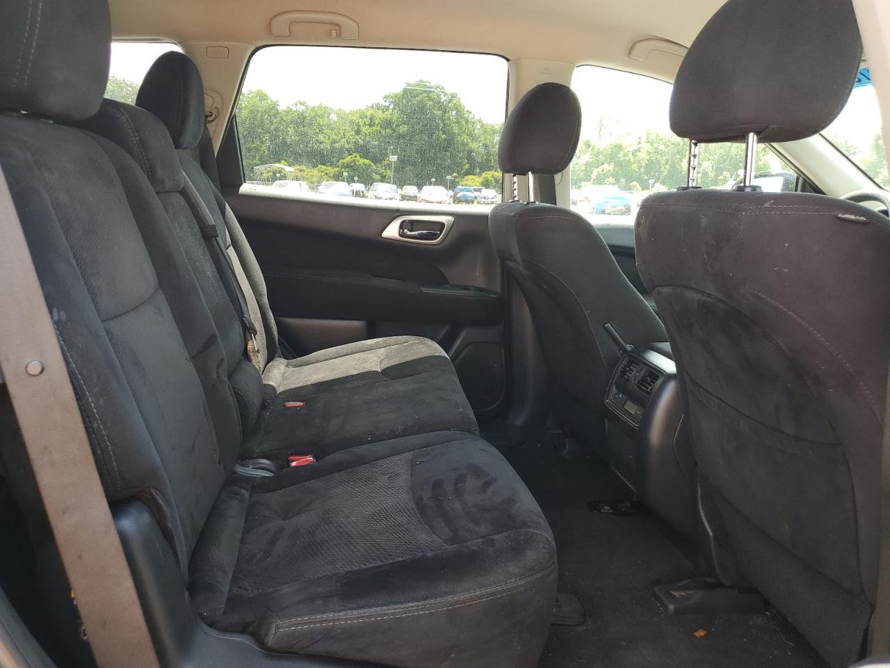 2015 Nissan Pathfinder S VIN: 5N1AR2MM9FC705868 Lot: 57876764