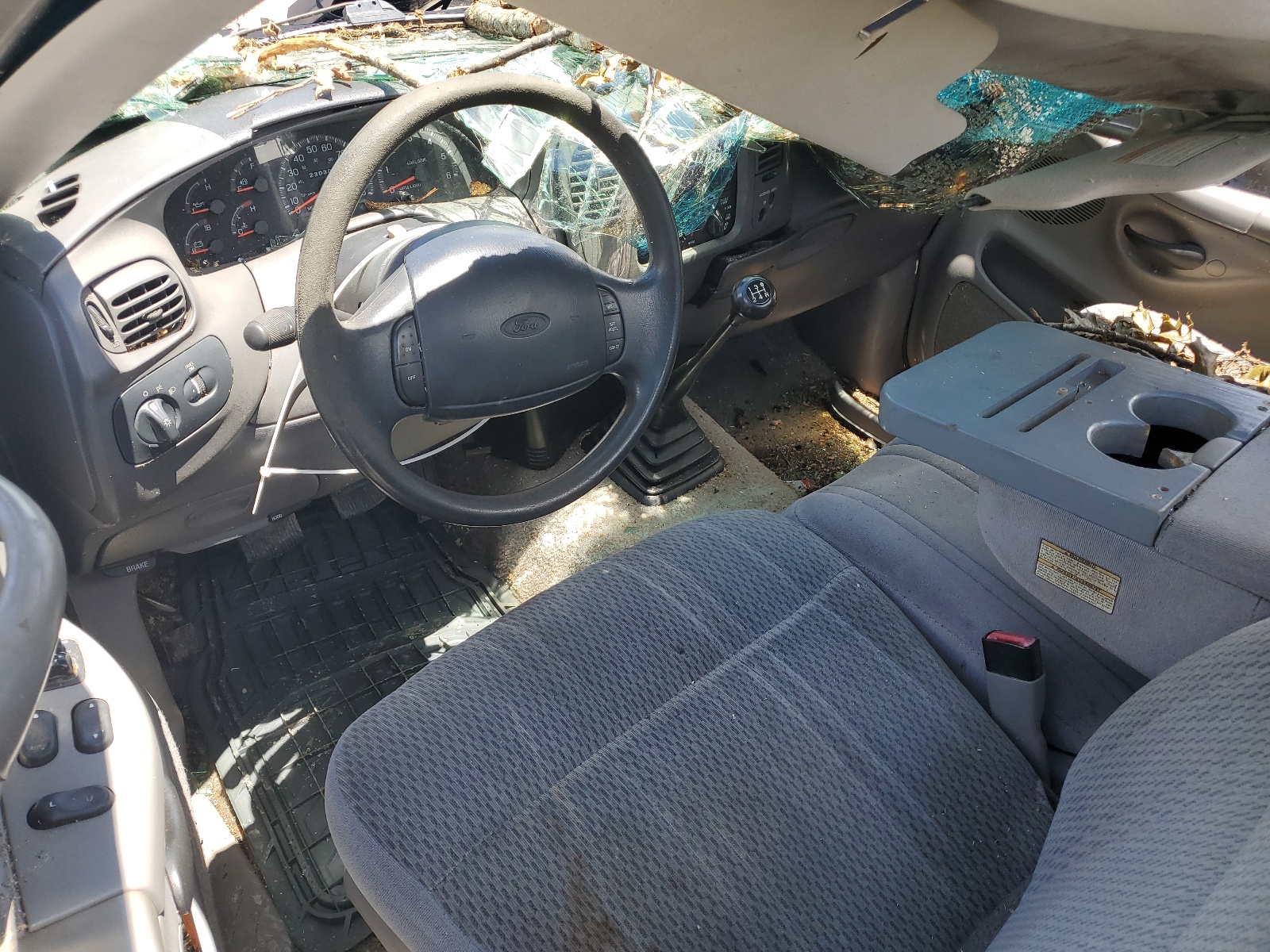 2FTDF0729VCA29939 1997 Ford F150