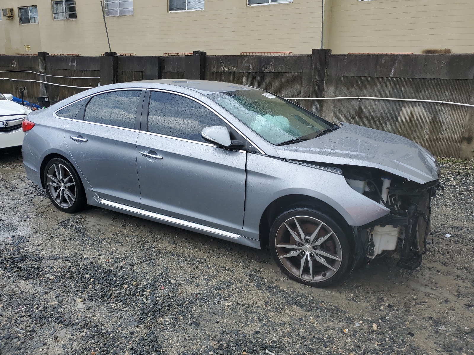 2015 Hyundai Sonata Sport vin: 5NPE34AB8FH100217