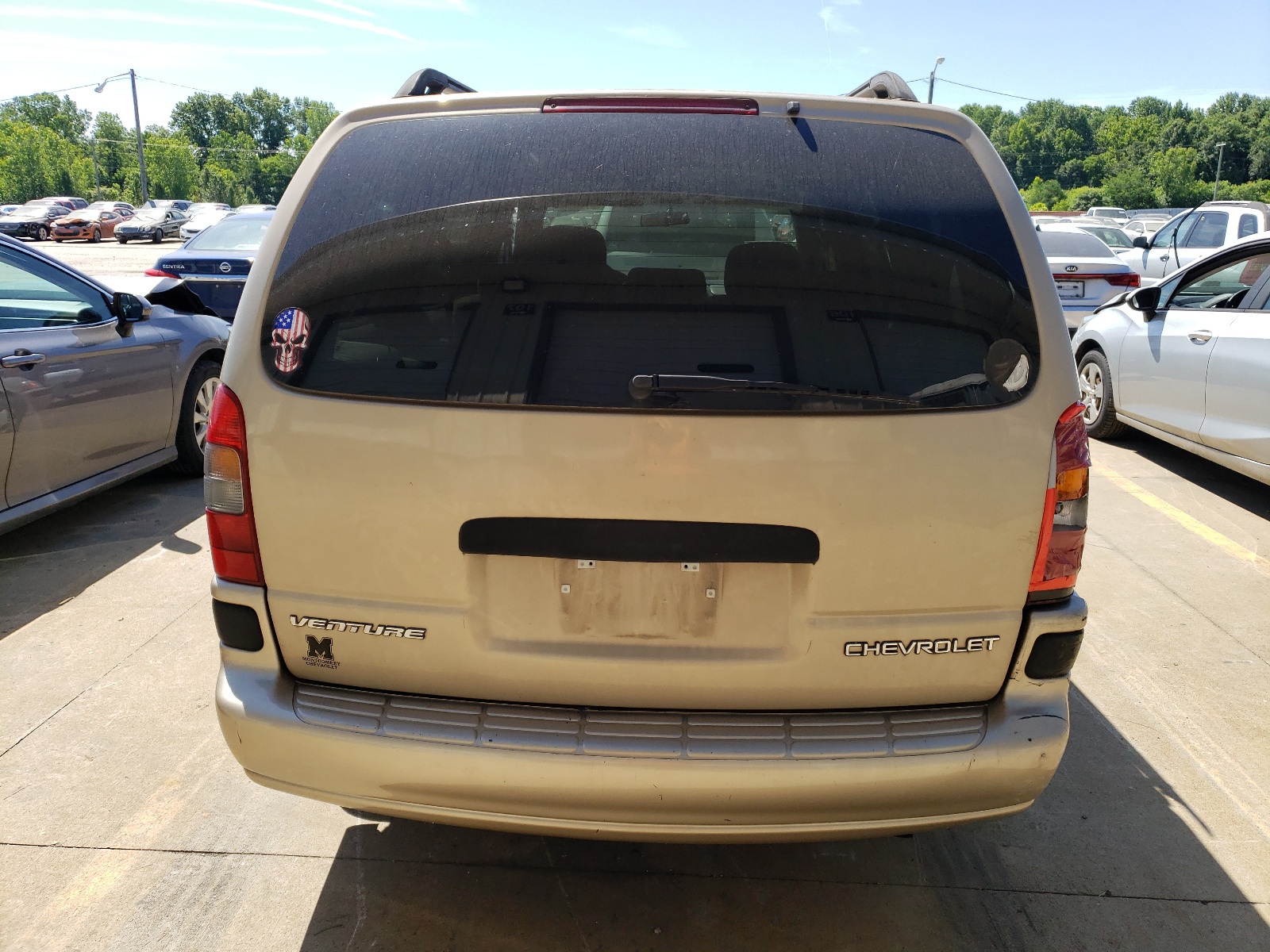 1GNDV23E85D117094 2005 Chevrolet Venture Ls