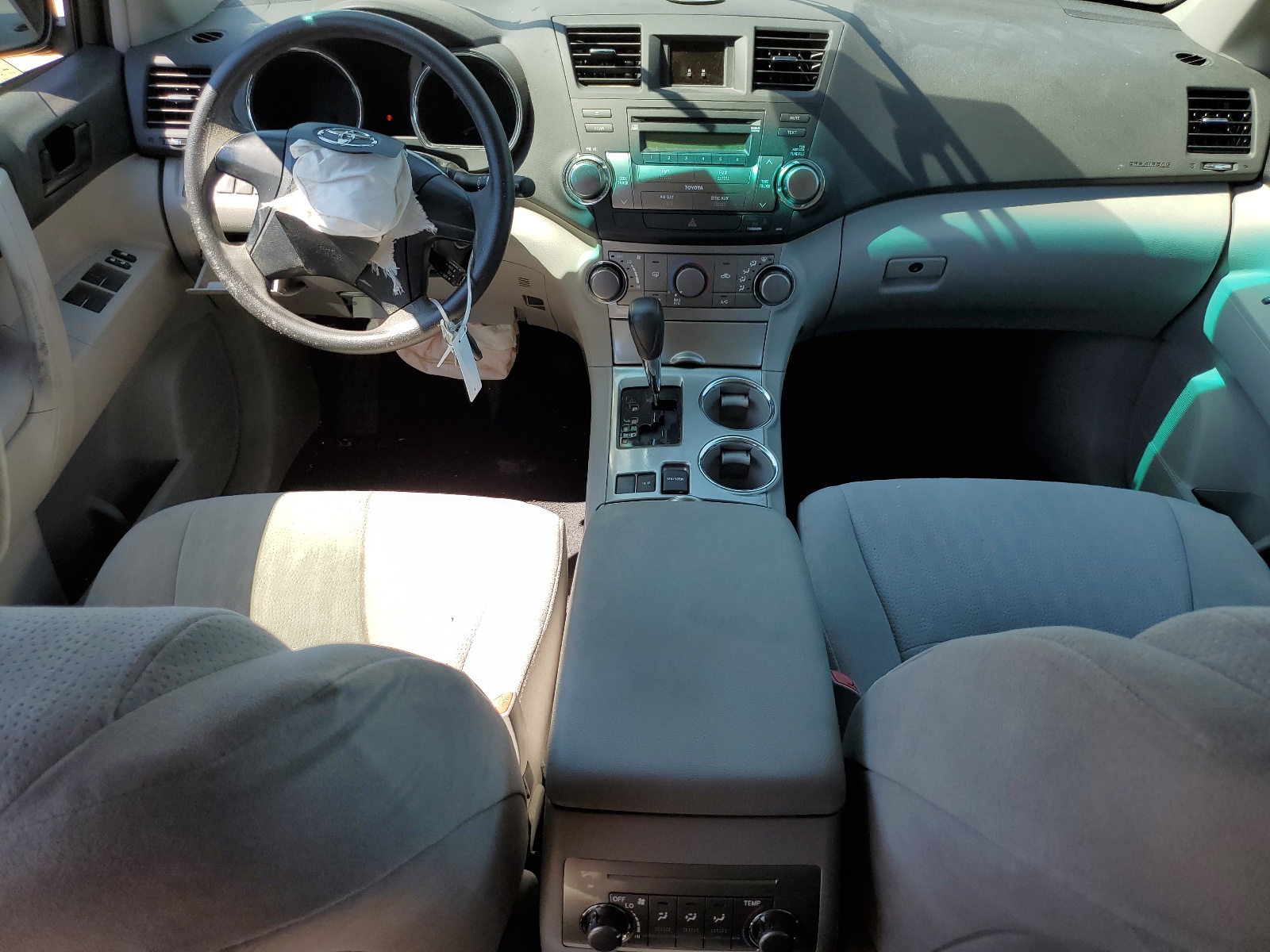 2012 Toyota Highlander Base vin: 5TDZK3EH7CS050252