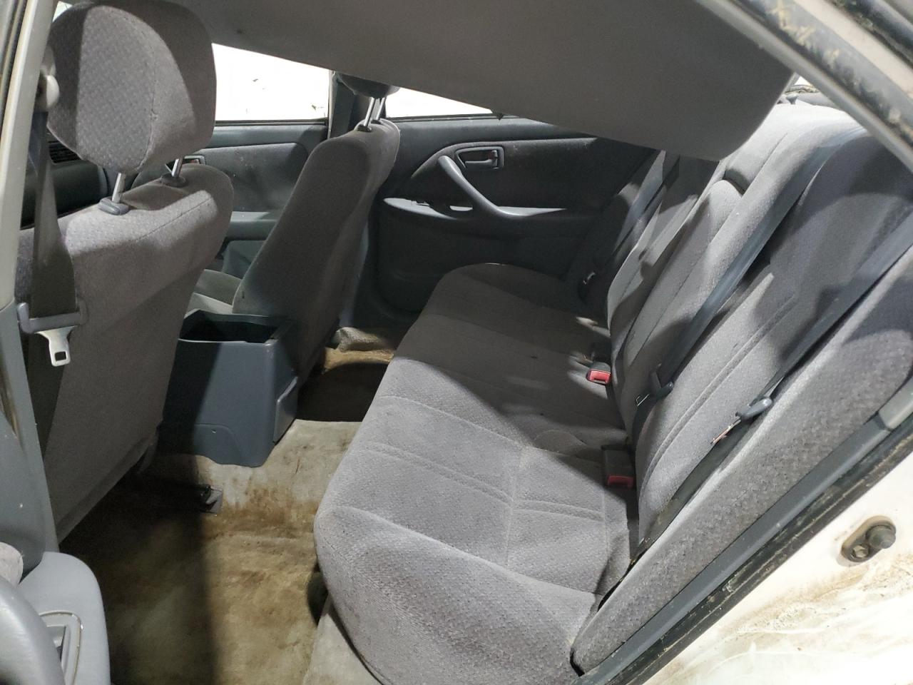 2000 Toyota Camry Ce VIN: JT2BG22K9Y0385996 Lot: 59425774