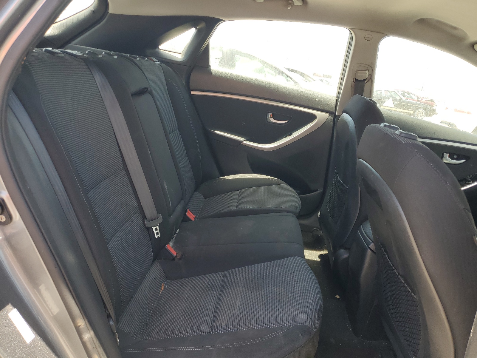 KMHD35LH0HU378570 2017 Hyundai Elantra Gt