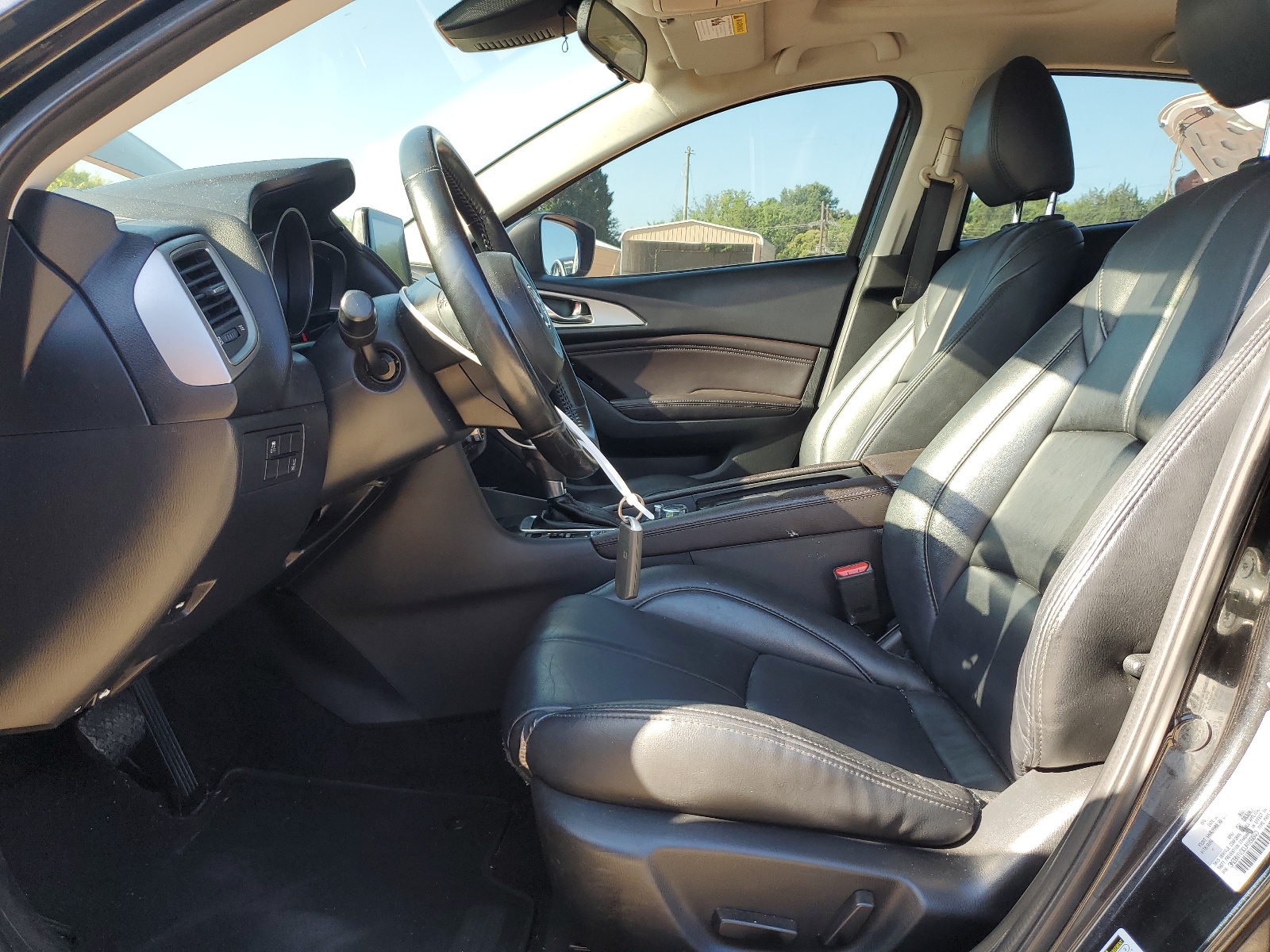 3MZBN1V30JM169840 2018 Mazda 3 Touring