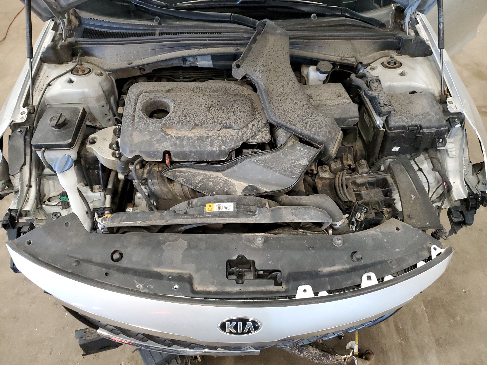 5XXGT4L35LG390857 2020 Kia Optima Lx