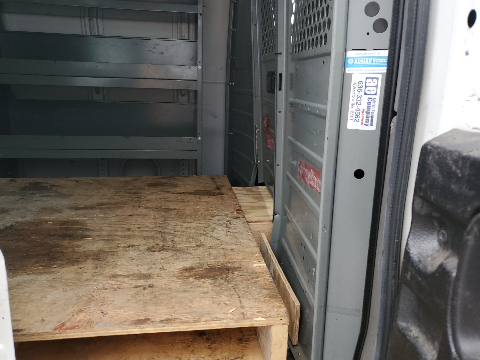 1GCWGFCA6C1165076 2012 Chevrolet Express G2500