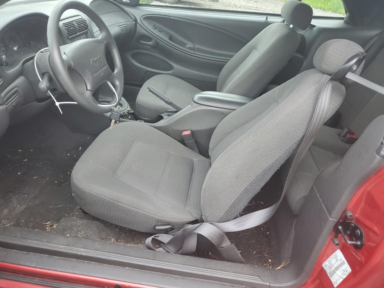 2000 Ford Mustang VIN: 1FAFP4442YF204999 Lot: 60610114