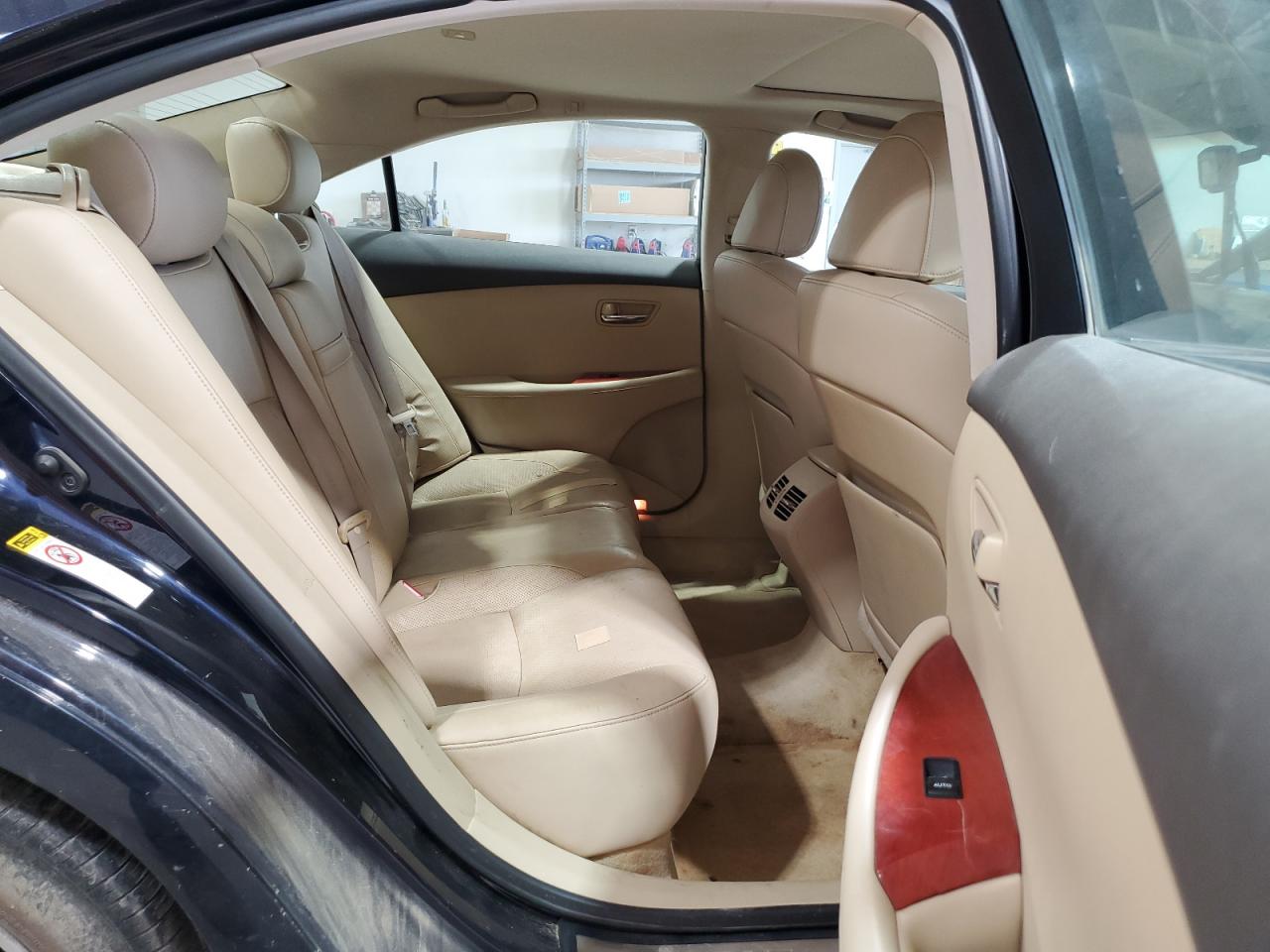 2007 Lexus Es 350 VIN: JTHBJ46G172151556 Lot: 59867674