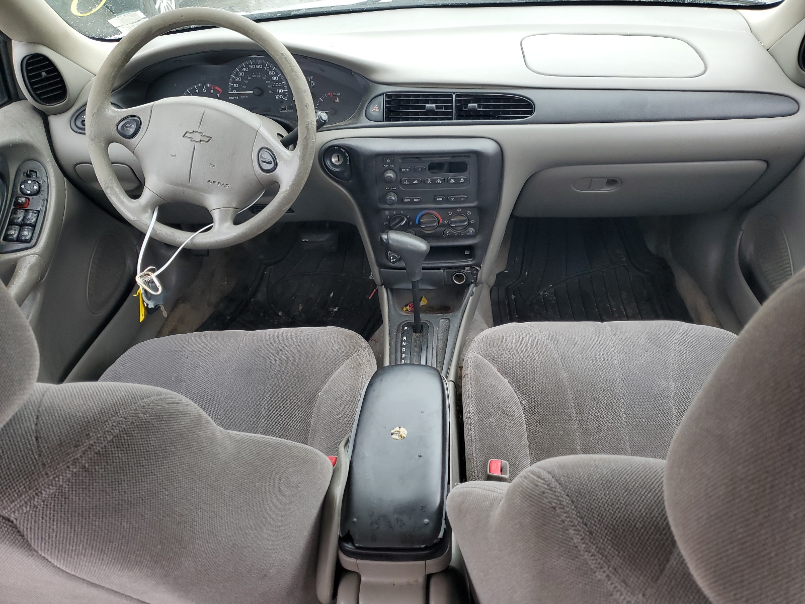 1G1ND52F25M213856 2005 Chevrolet Classic