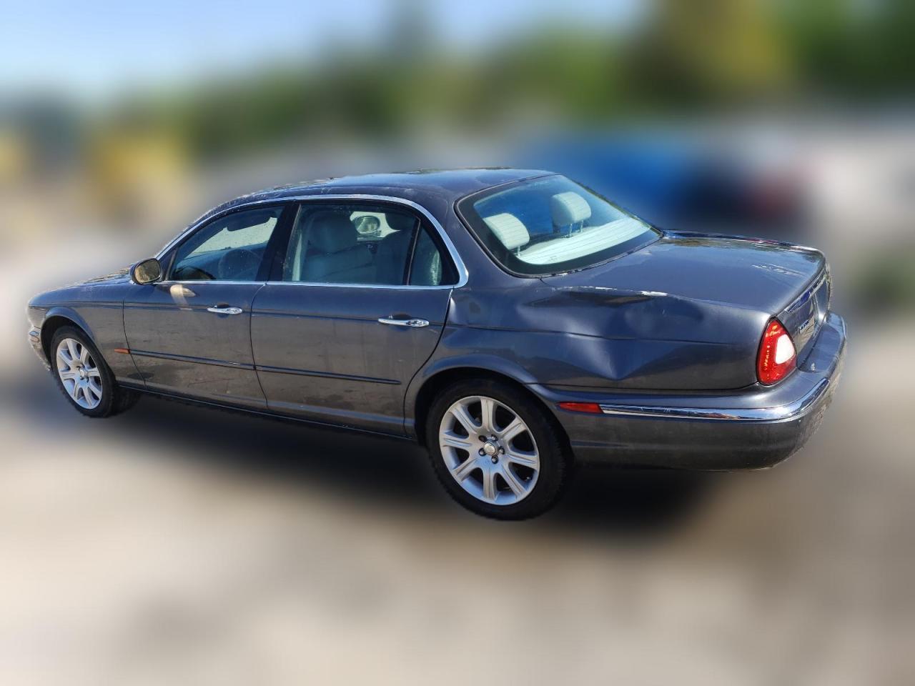 2005 Jaguar Xj8 L VIN: SAJWA79C45SG36370 Lot: 50729104