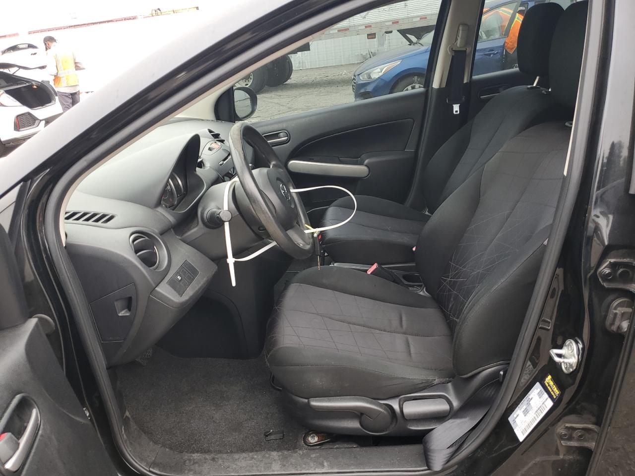 2014 Mazda Mazda2 Sport VIN: JM1DE1KY1E0187333 Lot: 58553764