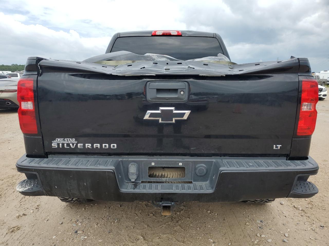 3GCUKREC2HG135040 2017 Chevrolet Silverado K1500 Lt