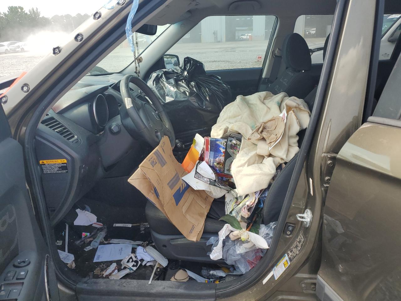 2012 Kia Soul + VIN: KNDJT2A68C7406114 Lot: 71420964