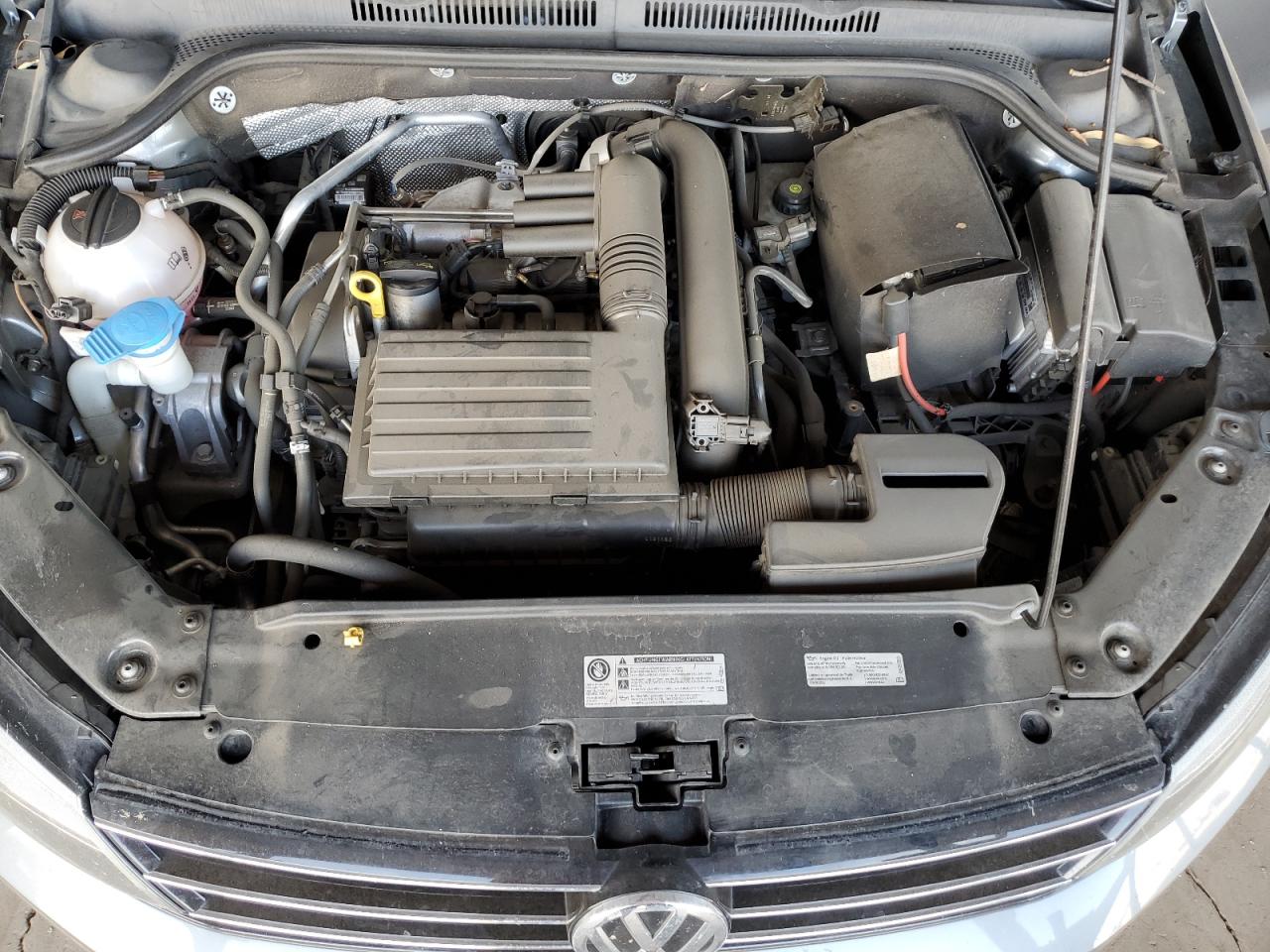 3VWDB7AJXHM325448 2017 Volkswagen Jetta Se