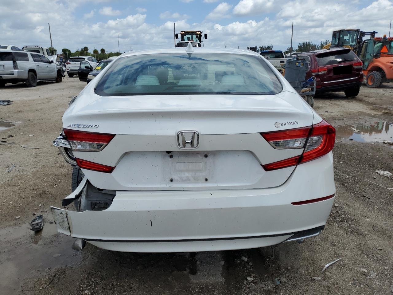 1HGCV1F15LA070663 2020 Honda Accord Lx