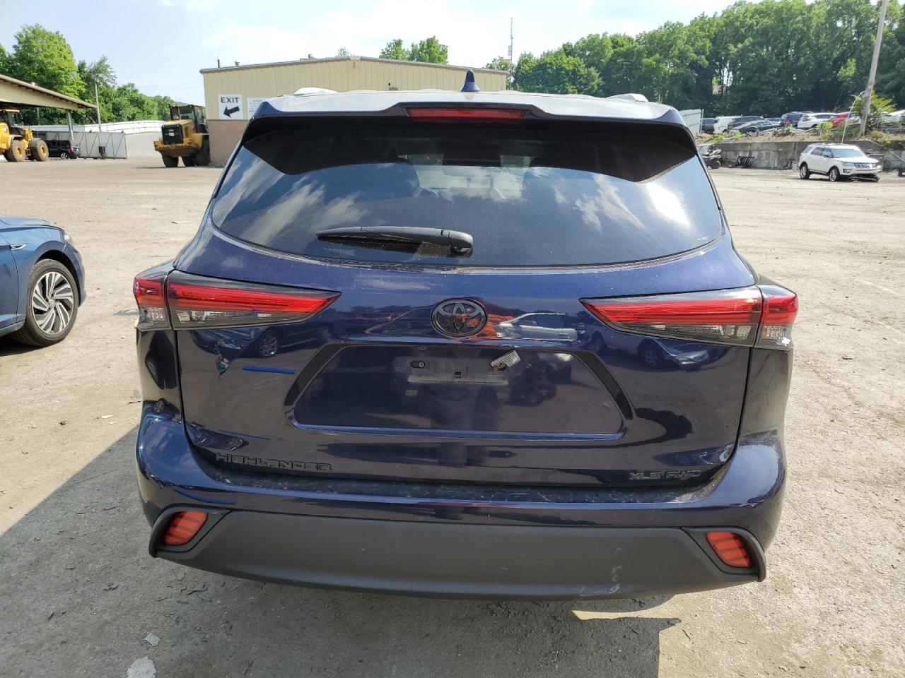 2022 Toyota Highlander Xle VIN: 5TDHZRBH5NS579233 Lot: 59827794