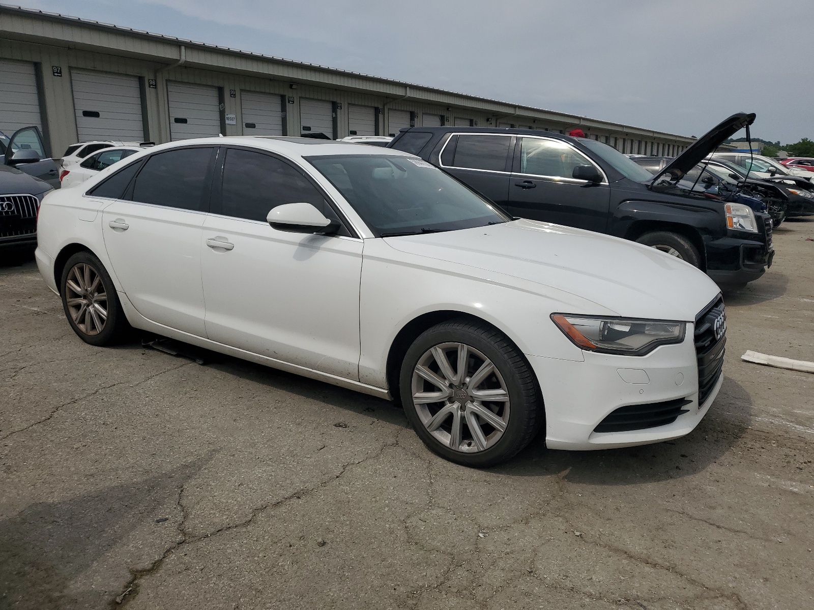 2013 Audi A6 Premium Plus vin: WAUGFAFC3DN029177