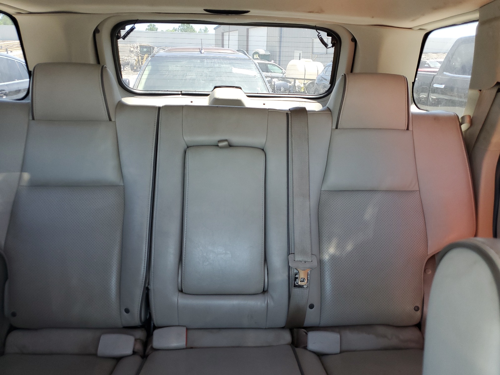 1J8HR682X8C152274 2008 Jeep Grand Cherokee Overland