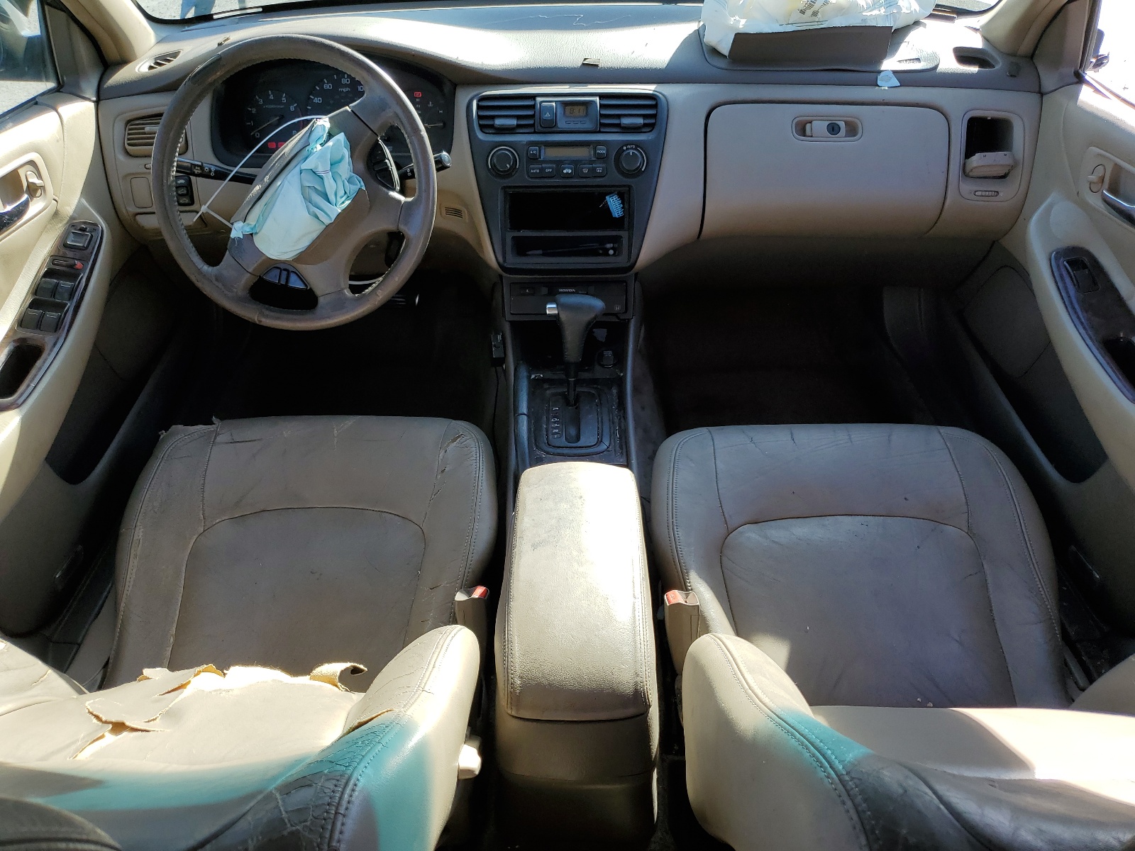 1HGCG1650XA042420 1999 Honda Accord Ex