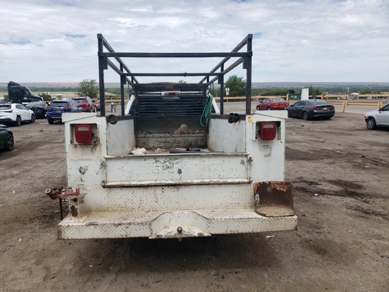 2001 Ford F350 Srw Super Duty VIN: 1FDSX34S81EA28470 Lot: 58495484