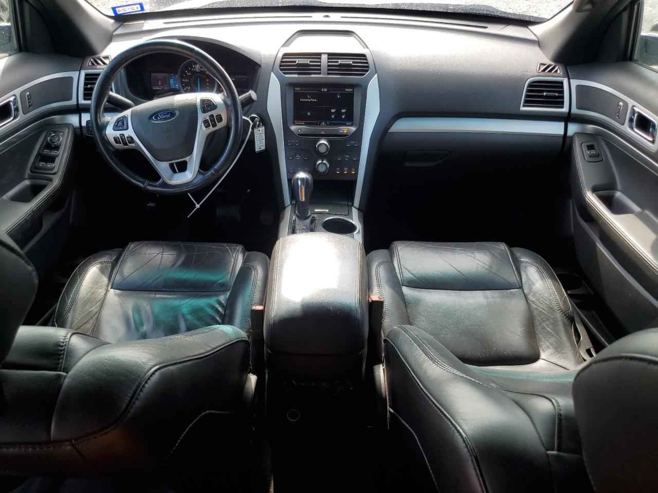 2011 Ford Explorer - Image 8