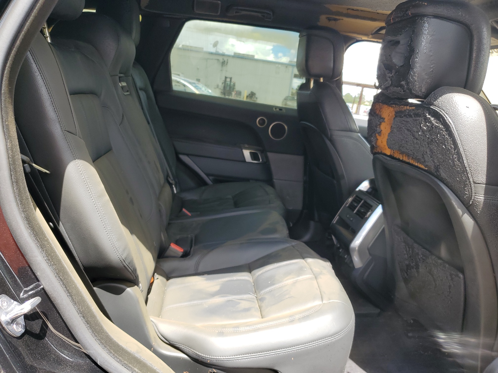 SALWG2RV8KA419218 2019 Land Rover Range Rover Sport Se