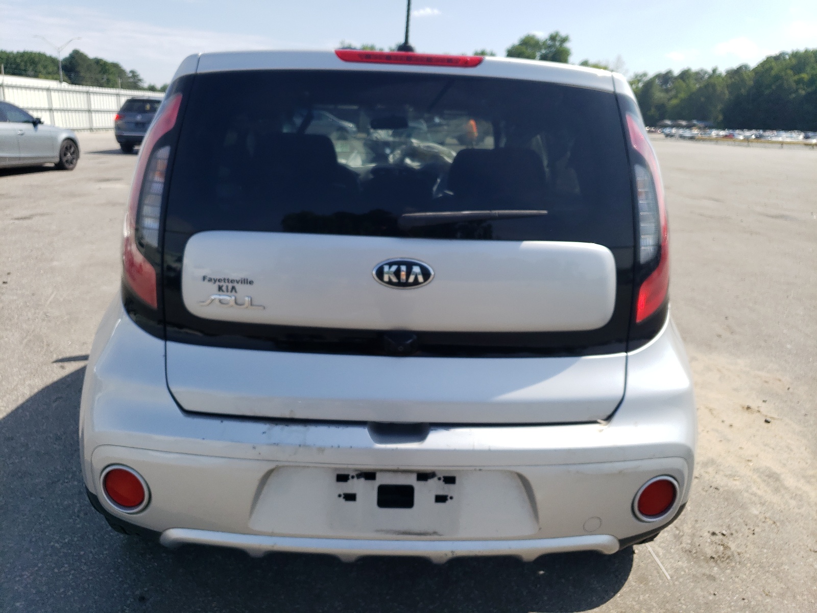 KNDJP3A55H7454632 2017 Kia Soul +