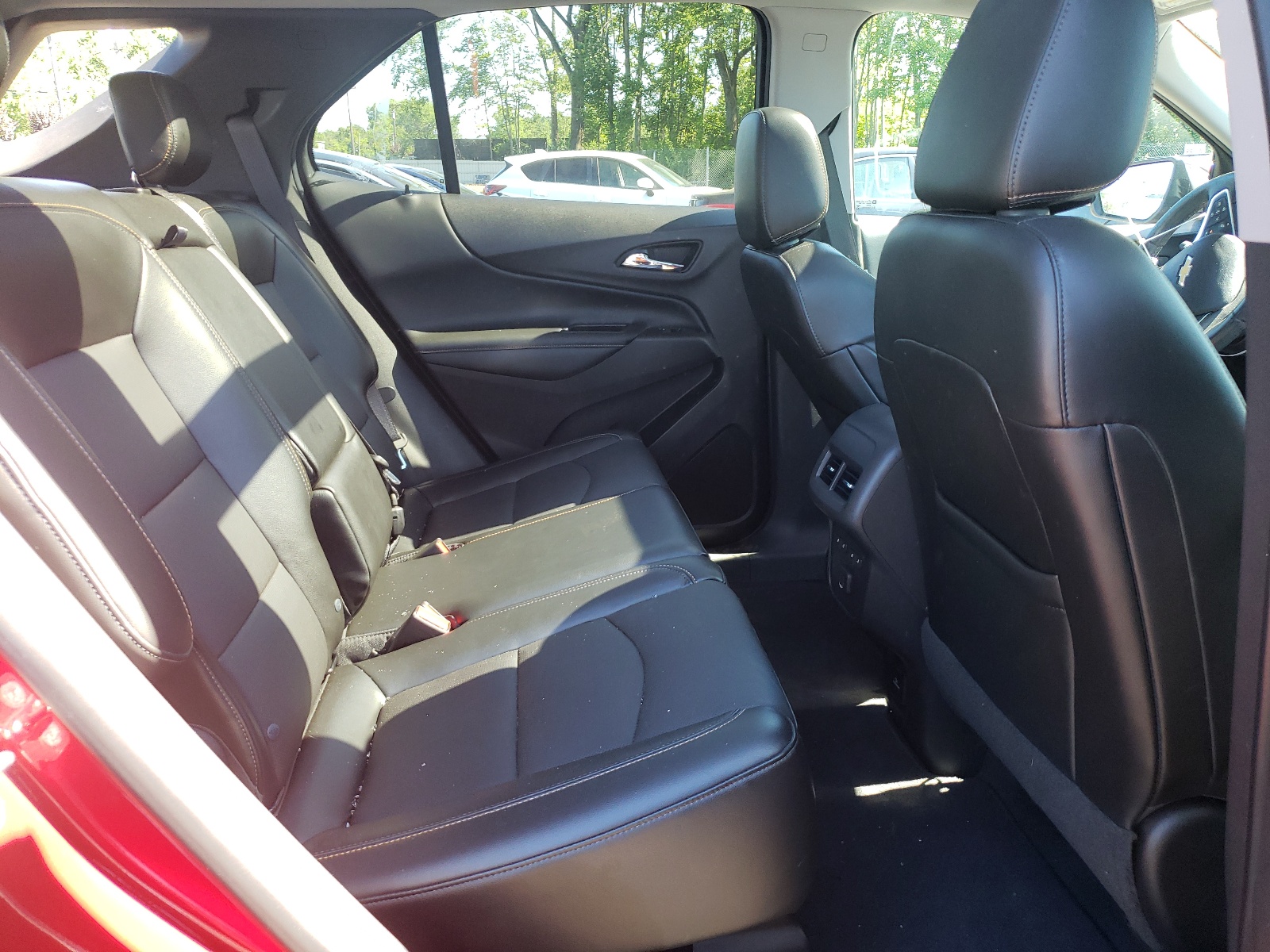 2019 Chevrolet Equinox Premier vin: 3GNAXYEX4KS635777