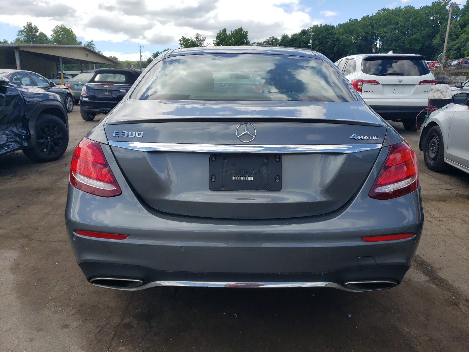 WDDZF4KB6KA671641 2019 Mercedes-Benz E 300 4Matic