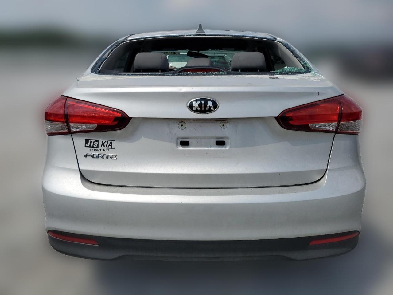 2017 Kia Forte Lx VIN: 3KPFK4A73HE063393 Lot: 60717794