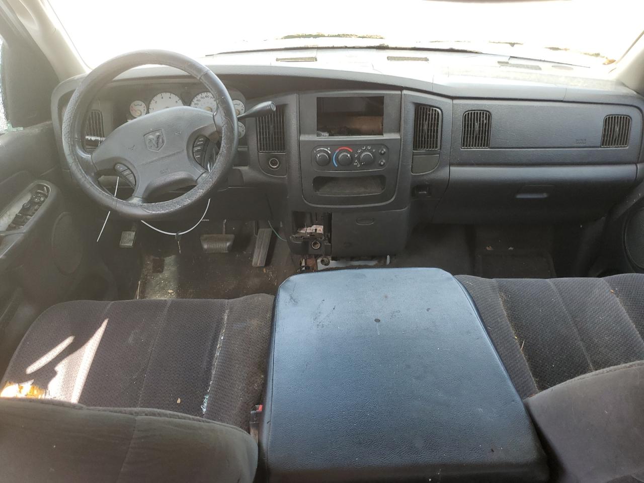 2002 Dodge Ram 1500 VIN: 3D7HA18Z42G173615 Lot: 57739034