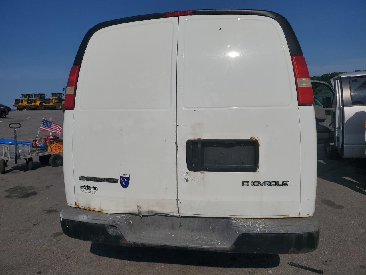 1GCGG25V261156635 2006 Chevrolet Express G2500