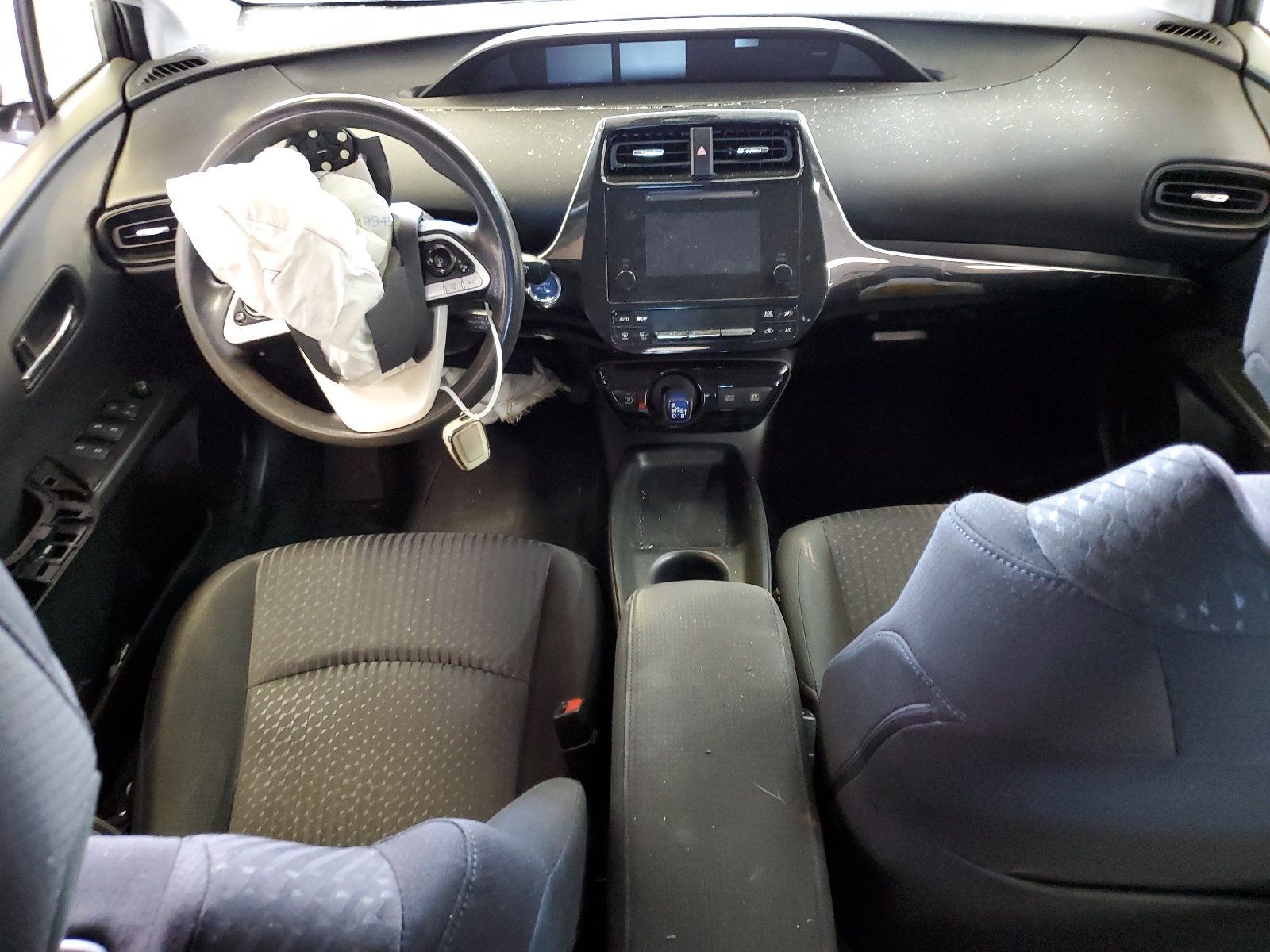 JTDKBRFU4J3070327 2018 Toyota Prius