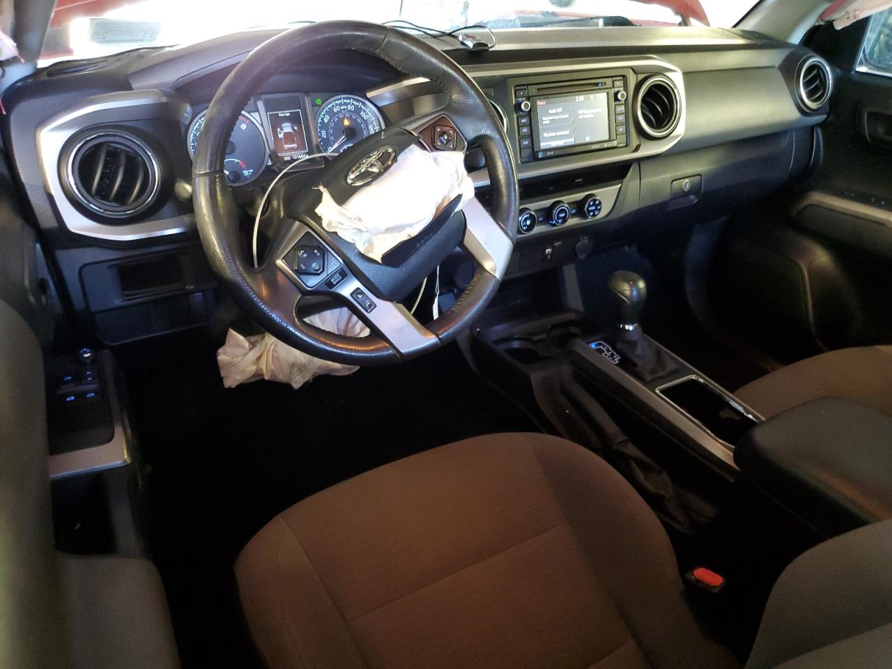 2017 Toyota Tacoma Access Cab VIN: 5TFSZ5AN6HX051656 Lot: 58086494