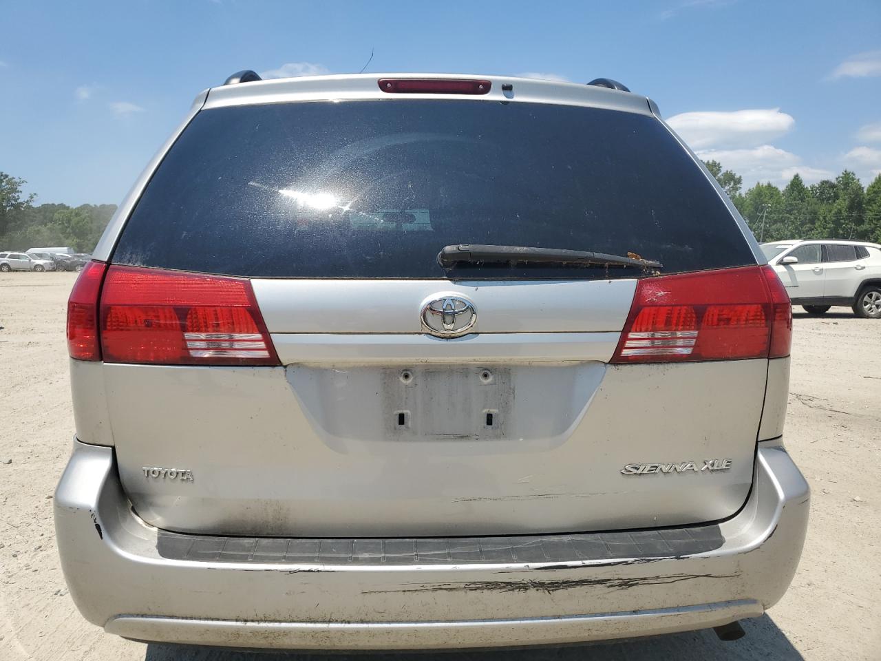 5TDZA22C94S209733 2004 Toyota Sienna Xle