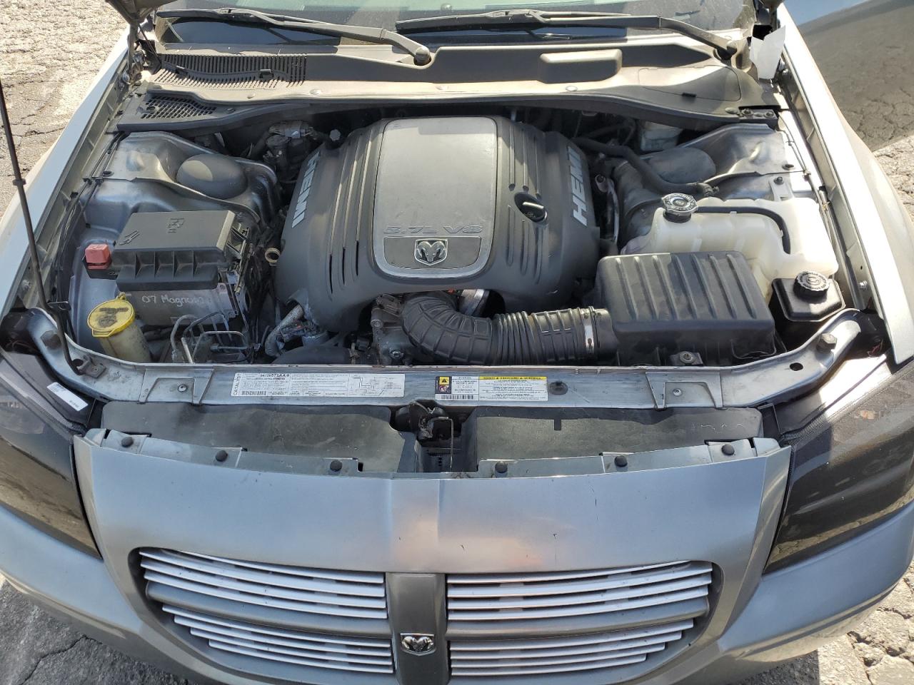 2007 Dodge Magnum R/T VIN: 2D4GV57287H615151 Lot: 59372554