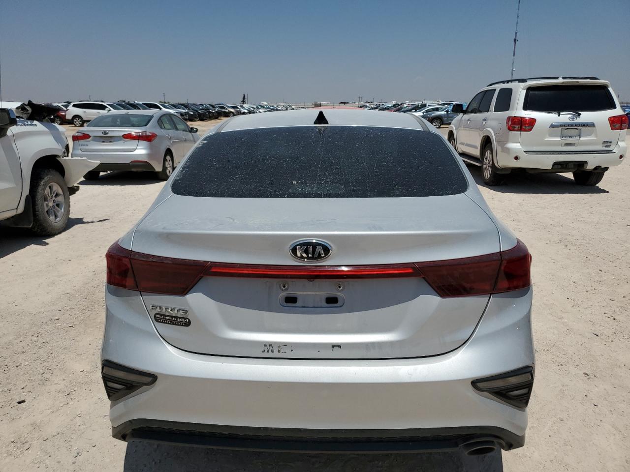 2021 Kia Forte Fe VIN: 3KPF24AD0ME286720 Lot: 57872374