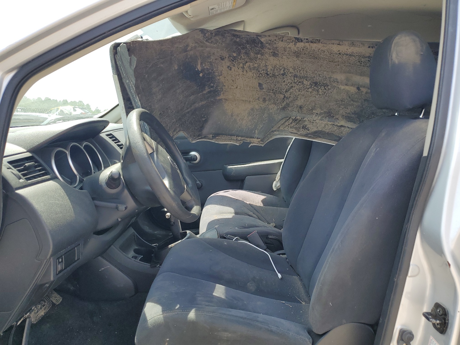 3N1CC11E89L452687 2009 Nissan Versa S