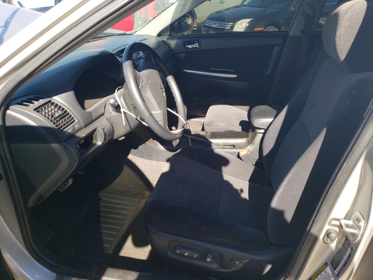 2005 Toyota Camry Le VIN: 4T1BE32KX5U005101 Lot: 57305044