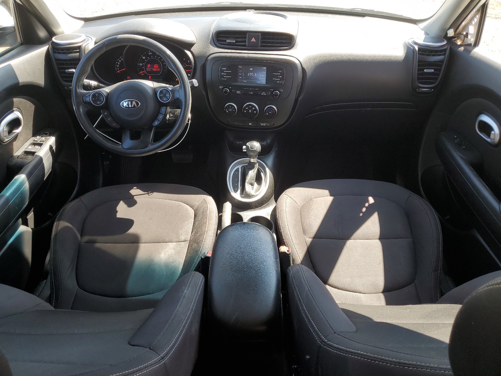 KNDJN2A23G7243370 2016 Kia Soul