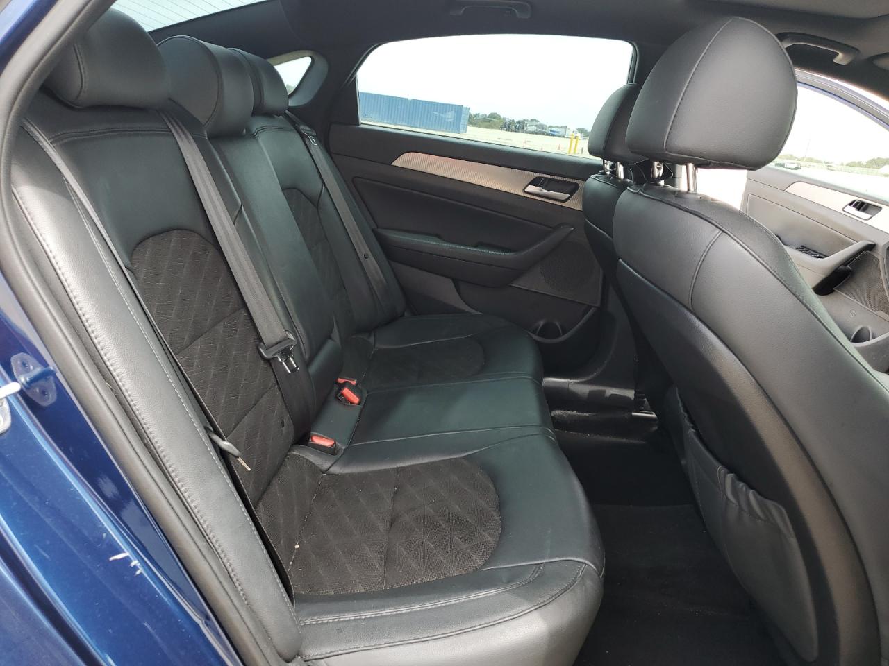 2018 Hyundai Sonata Sport VIN: 5NPE34AF7JH612093 Lot: 59456394