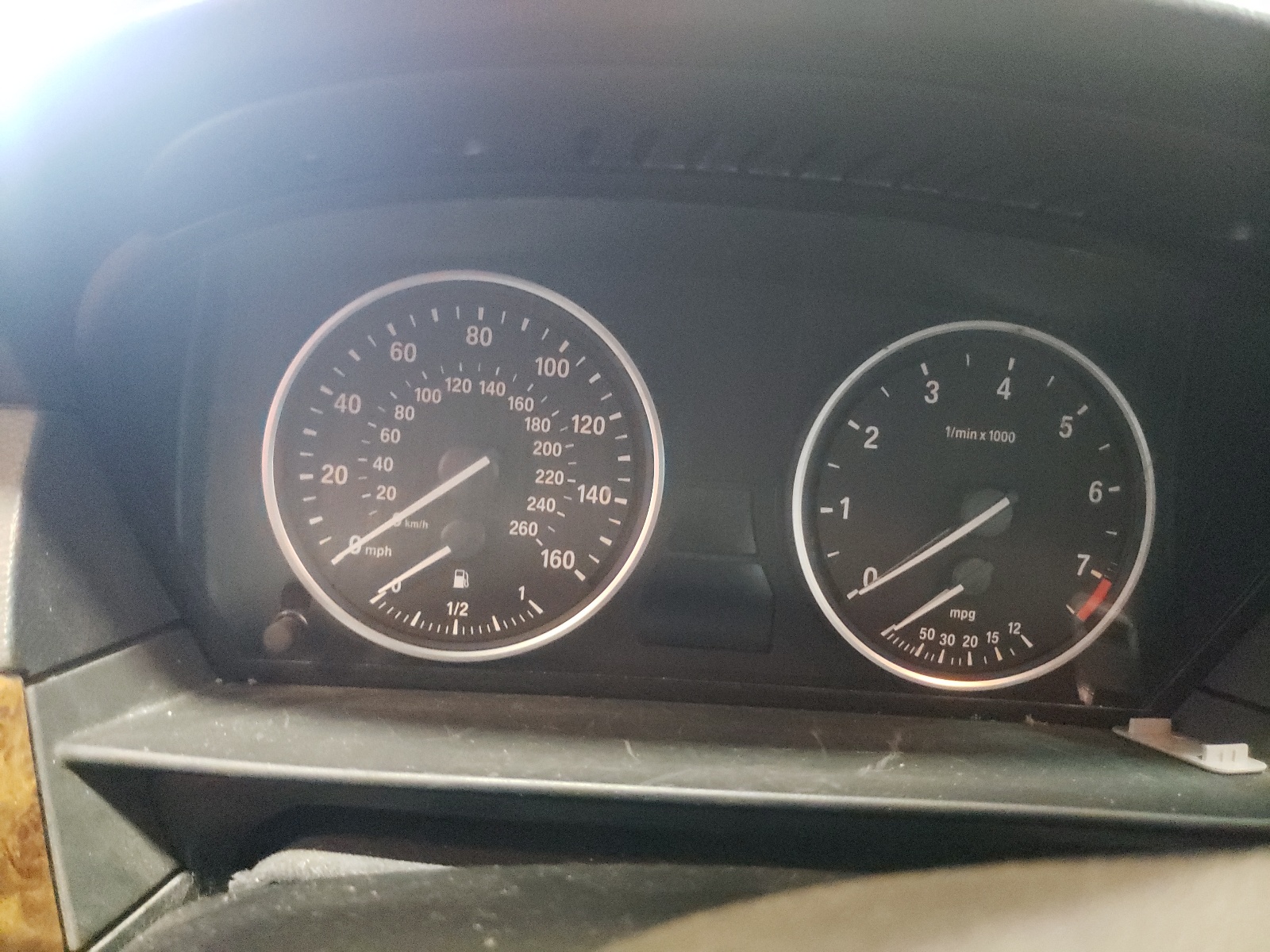 WBANV13538CZ58089 2008 BMW 528 Xi